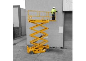 Аренда самоходного ножничного подъемника Haulotte compact 14-foto3