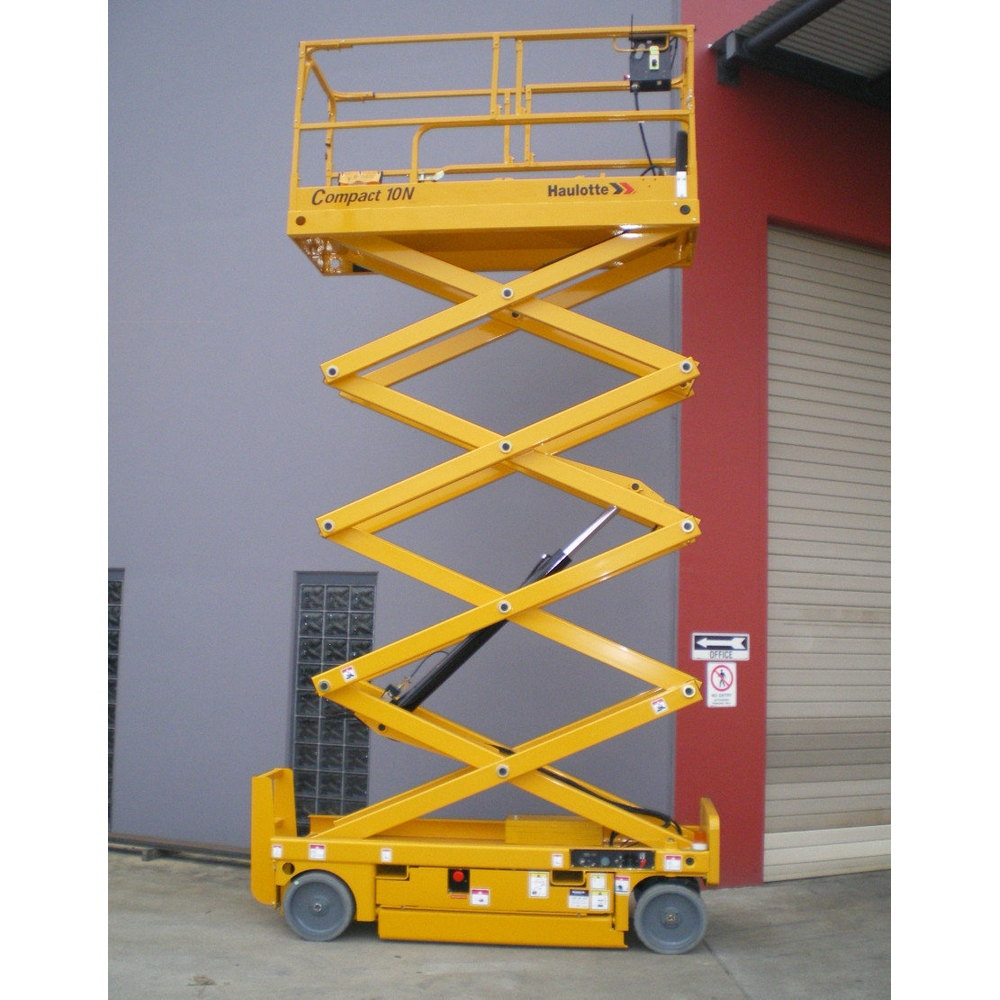 Аренда самоходного ножничного подъемника Haulotte compact 10N-foto3